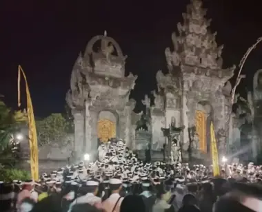 バリ島の静かな夜