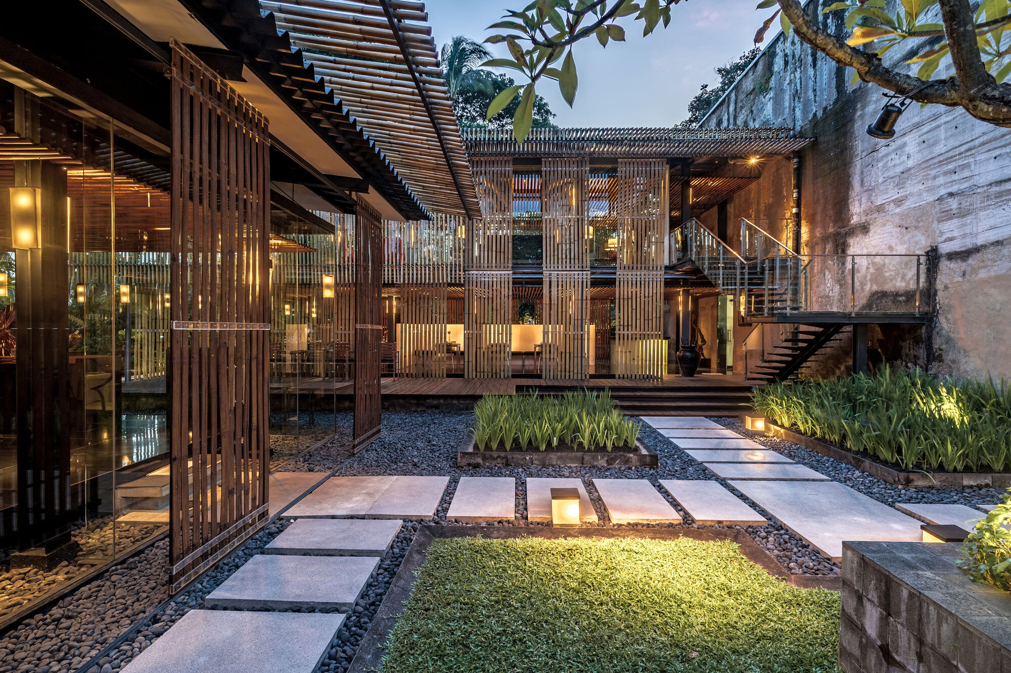 sche (2).jpg (861 KB)