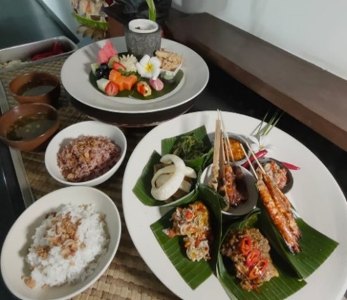 sche (3).jpeg (58 KB)